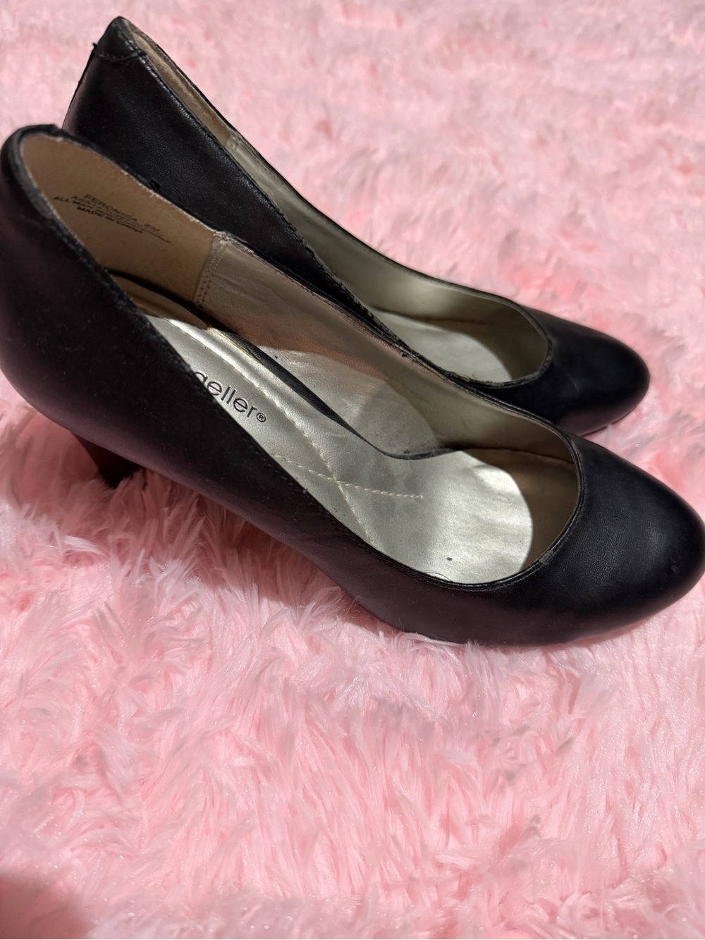 Andrew geller 8m Black Dress Pumps